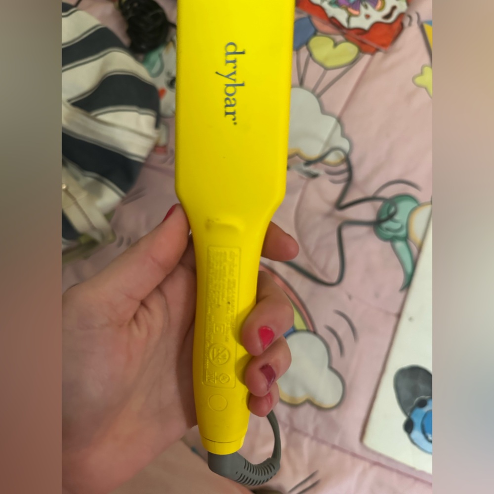 Drybar brush crush heated straightening brush Yellow Hair Tool